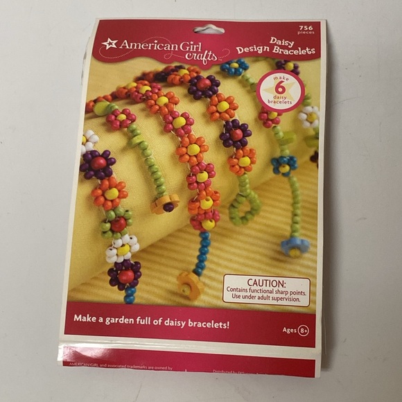 American Girl Sugar Yorkie |Clip Knot |Style Book |Daisy Bead Bracelets|Gift Bag - Picture 12 of 13